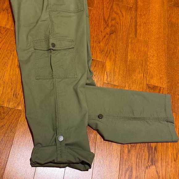 Roll-up cargo pants - Picture 3 of 6